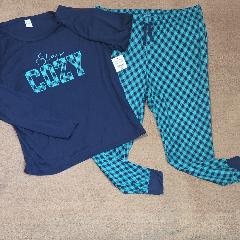 Cozy Nights Women's 2 Piece Pajama Set - Blue and Teal